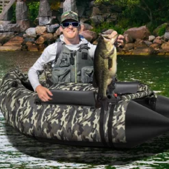 Aufblasbares Schlauchboot mit Flossen & Fischlineal & Rutenhalter Angelboot Camouflage