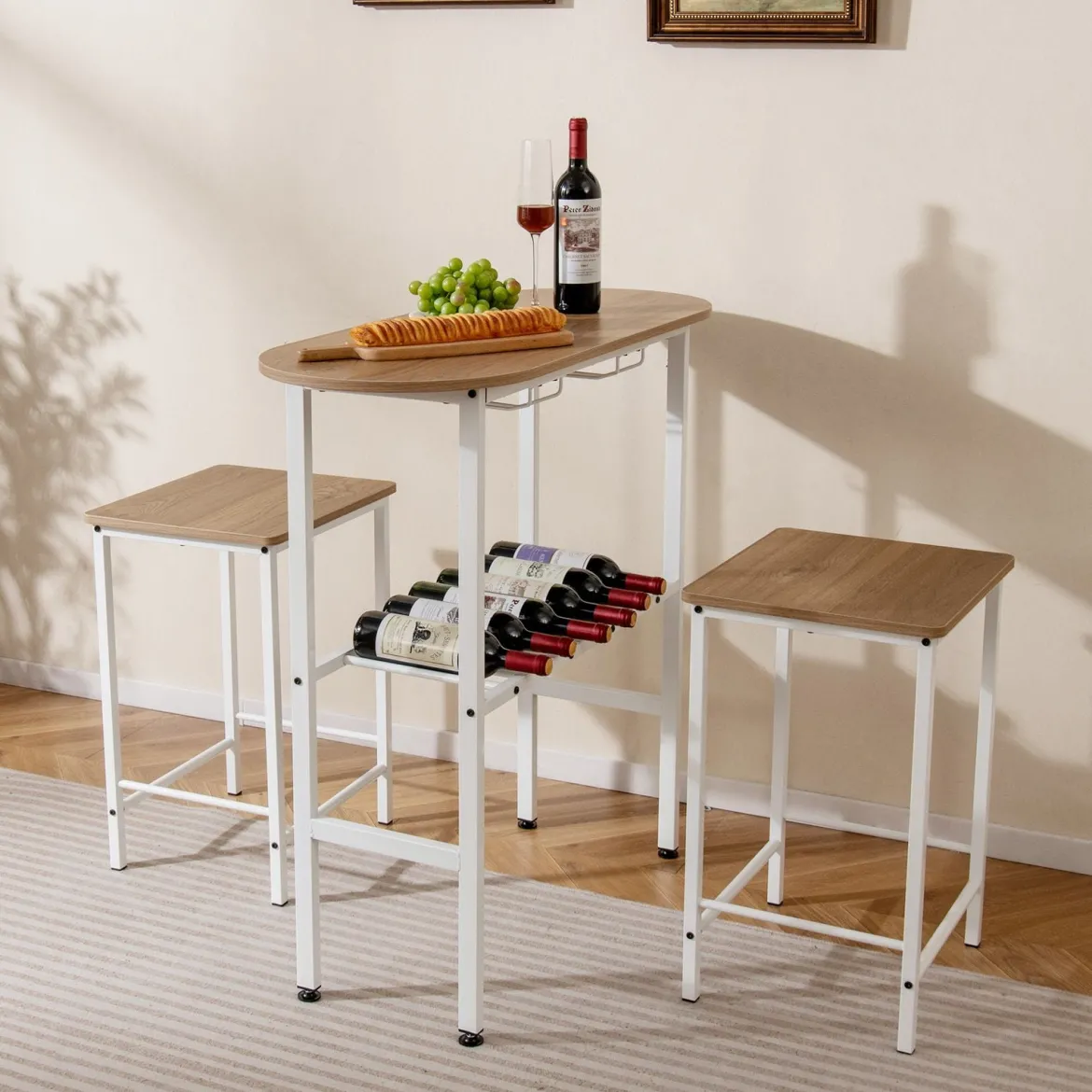 Bartisch mit Barhocker Set 2 Personen Bartisch Set mit Halterungen für Weingläser und Flaschen Natur