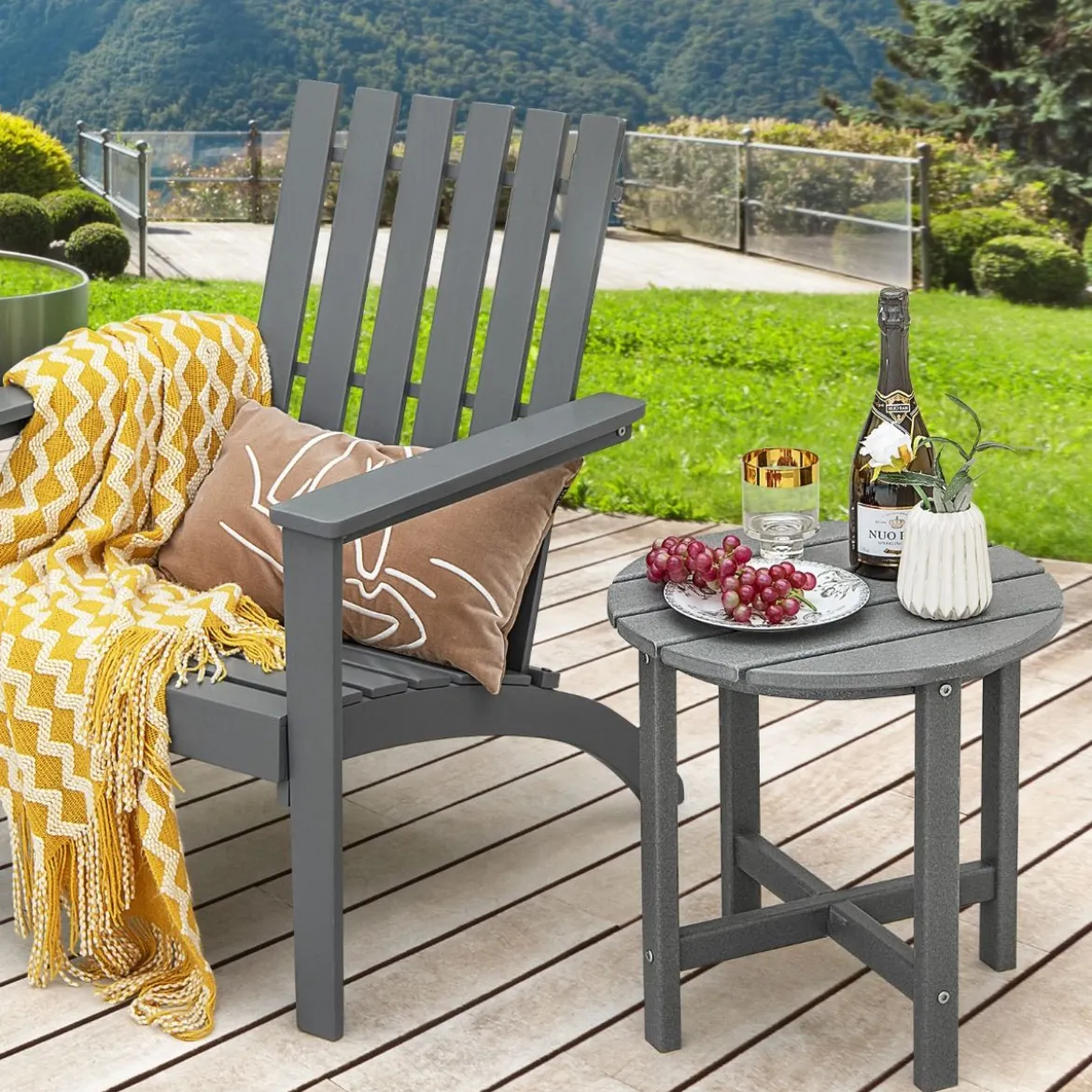 Beistelltisch Kleiner Gartentisch aus UV-beständigem Kunststoff Schwarz/Teak/Grau/Weiß