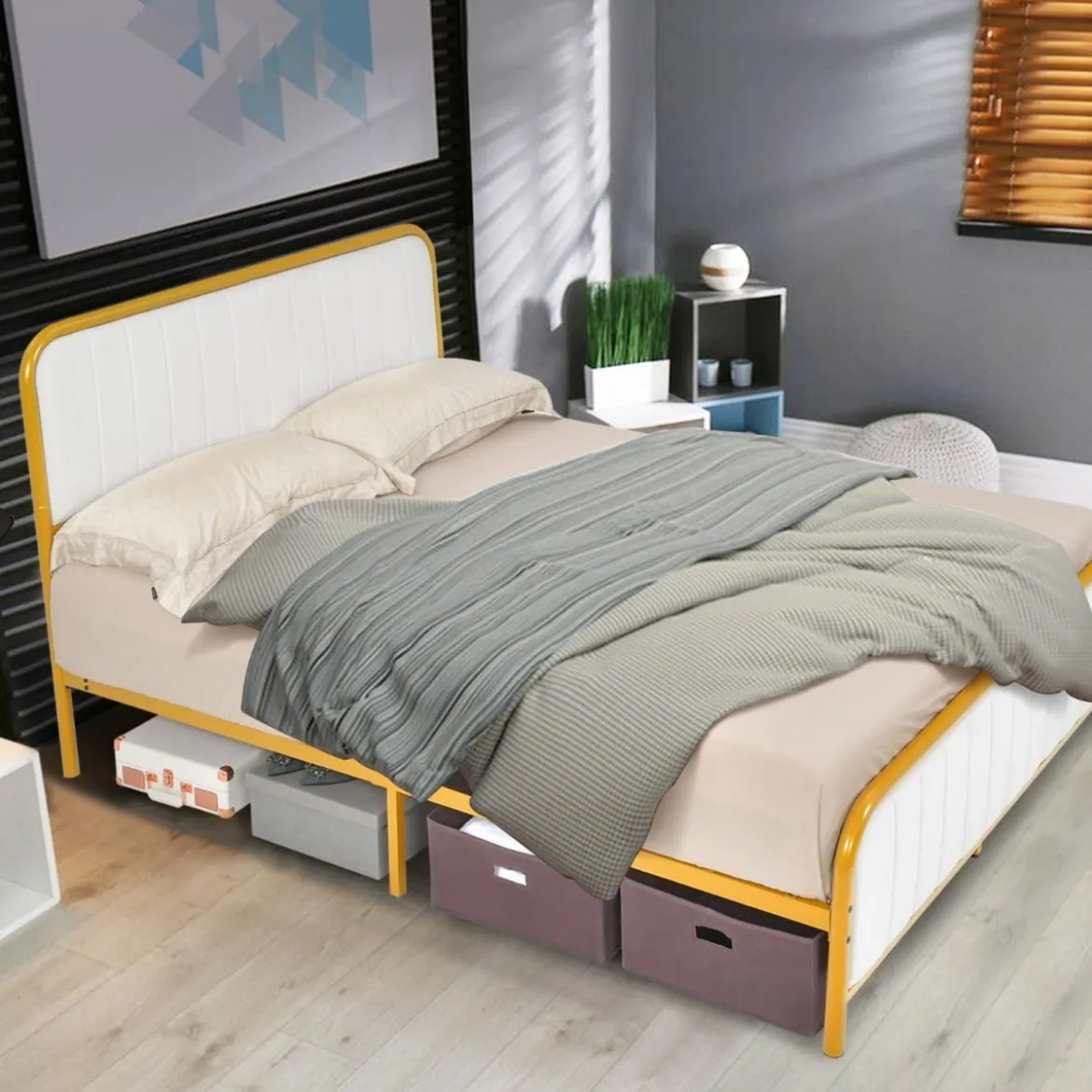Überzogenes Doppelbett mit gepolstertem Kopfteil geräuschfreie Matratzen-Grundlage