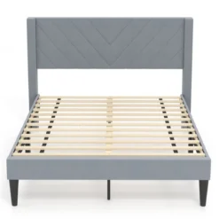 Bettgestell für 200 x 140 cm Matratze Gepolstertes Doppelbettgestell Plattformbett mit Kopfteil Grau