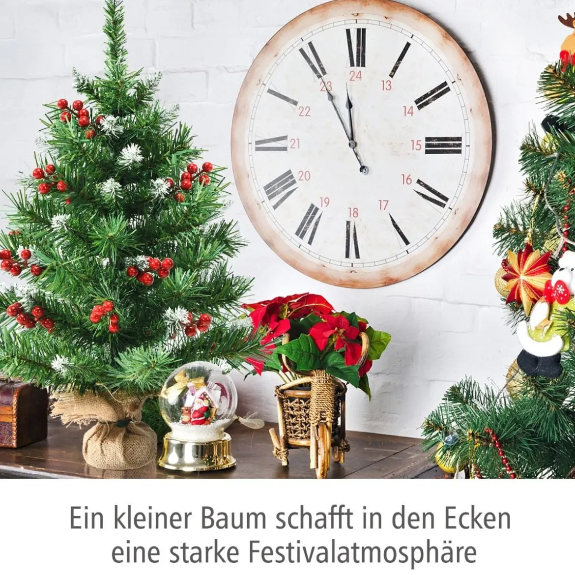 60 cm hoher Tisch-Weihnachtsbaum Realistischer Christbaum mit PVC-Zweigen und Beeren Grün