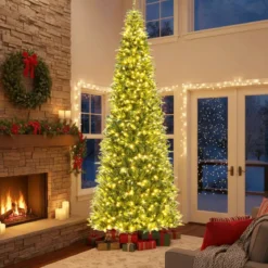 360 cm hoher vorgelichter künstlicher Weihnachtsbaum Schnellanschluss Indoor-Outdoor Weihnachtsdekoration Grün