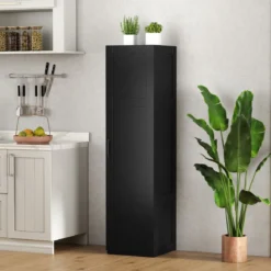 150 cm hohes Aufbewahrungsschrank freistehendes 4-stufiges Bodenschrank mit Tür Schwarz/Natur/Weiß