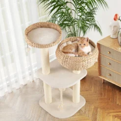 104 cm Holz Katzenbaum mit Sitzstange & Korb & Sisalpfählen Kratzbaum Kletterbaum Beige
