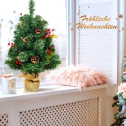 60 cm Künstlicher Kiefern Tischweihnachtsbaum mit Sackleinen Basis