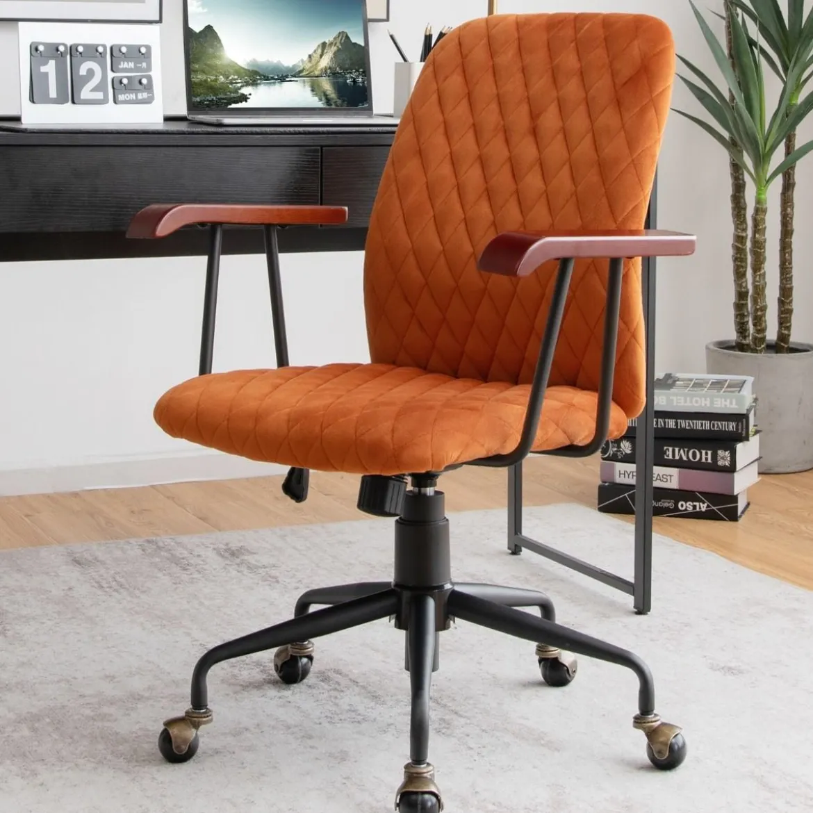 Computerstuhl aus Samt mit mittlerer Rückenlehne gepolstertem Sitz Armlehnen aus Gummiholz Orange