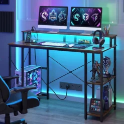 Computertisch mit LED-Beleuchtung Steckdosen & Monitorständer 120 x 50 x 87 cm