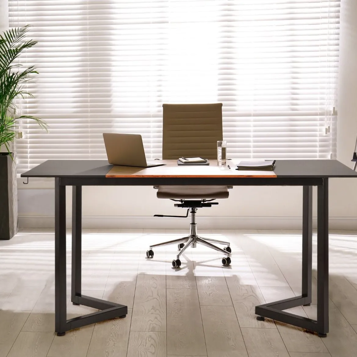 Computertisch mit Spleißbrett & Haken Schreibtisch Bürotisch 160 x 60 x 74 cm Schwarz