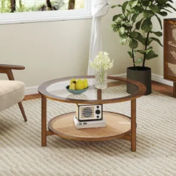 Couchtisch Ø90 cm Runder Beistelltisch mit Glasplatte & Offener Ablage aus Kunststoff-Rattan Walnuss