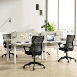Ergonomischer Bürostuhl mit Atmungsaktive Mesh-Rückenlehne Höhenverstellbarer Drehstuhl Schwarz