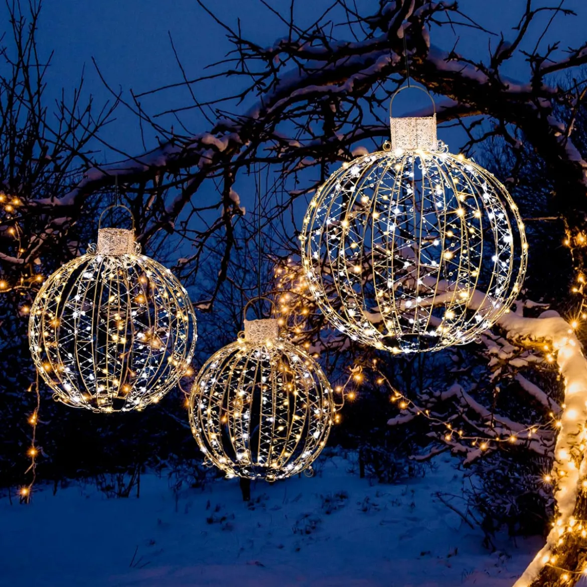 3er-Pack Weihnachtliche LED-Lichtkugeln Runde Weihnachtsbeleuchtung in 3 Größen Golden