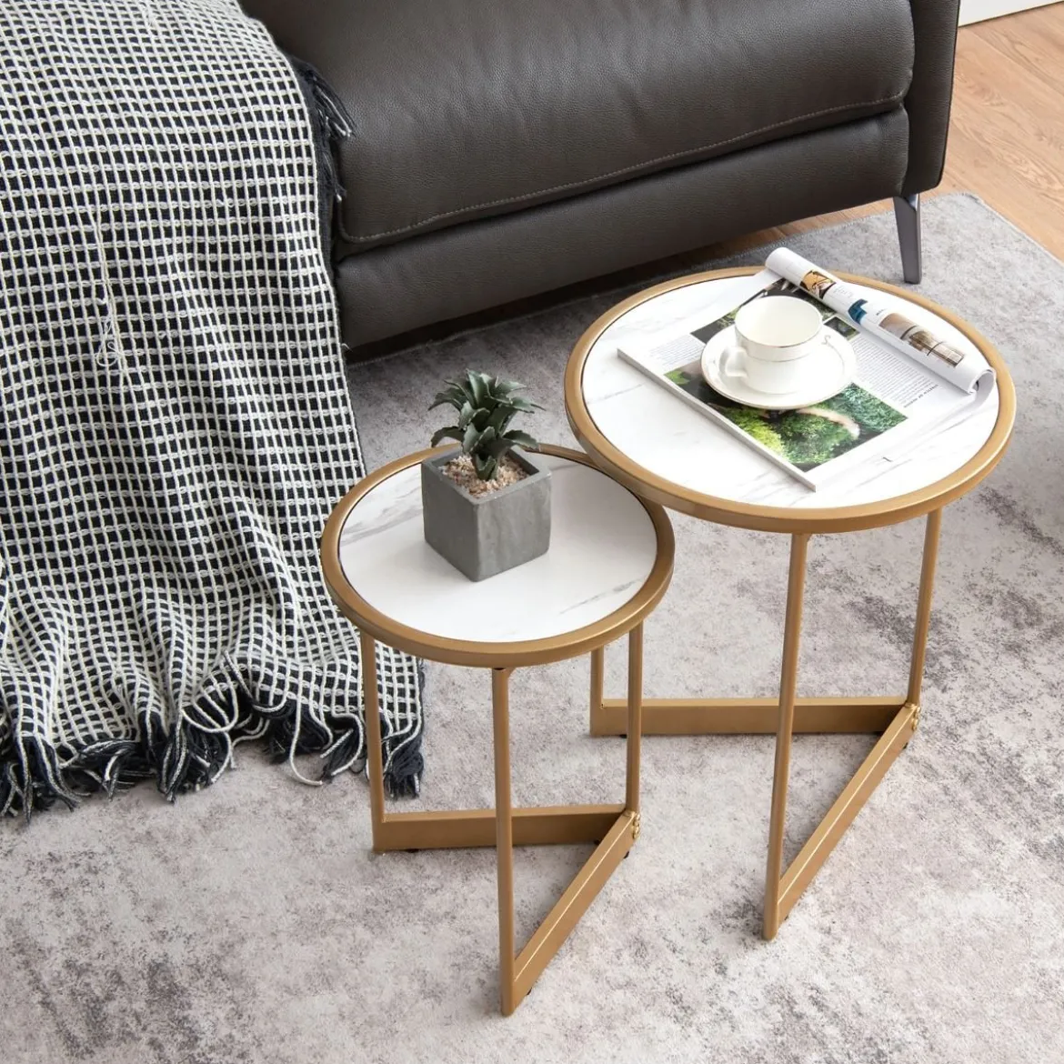 2er Set Couchtisch mit Marmoroptik mit Goldfarbenem Metallbeinen Modern Beistelltisch