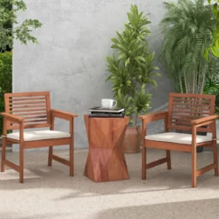 2er Set Garten Essstühle aus Massivholz mit Kissen & Armlehne Gartenstühle Gartensessel 61 x 61 x 81 cm