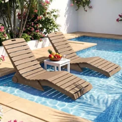 2er Set Sonnenliege aus HDPE Ergonomische Gartenliege in S Form Wetterfester Strandliege mit Rollen Braun