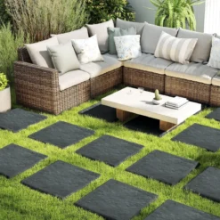 16er Set Trittsteine für Garten Gehwegplatten aus Polypropylen Steinplatten inkl. 64 Erdspießen 39,5 x 39,5 cm Grau