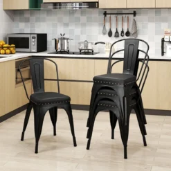 Esszimmerstühle 4er Set Bistrostuhl Metallstuhl stapelbar Küchenstühle gepolstert Gartenstühle mit Rückenlehne 44 x 53 x 84 cm Schwarz