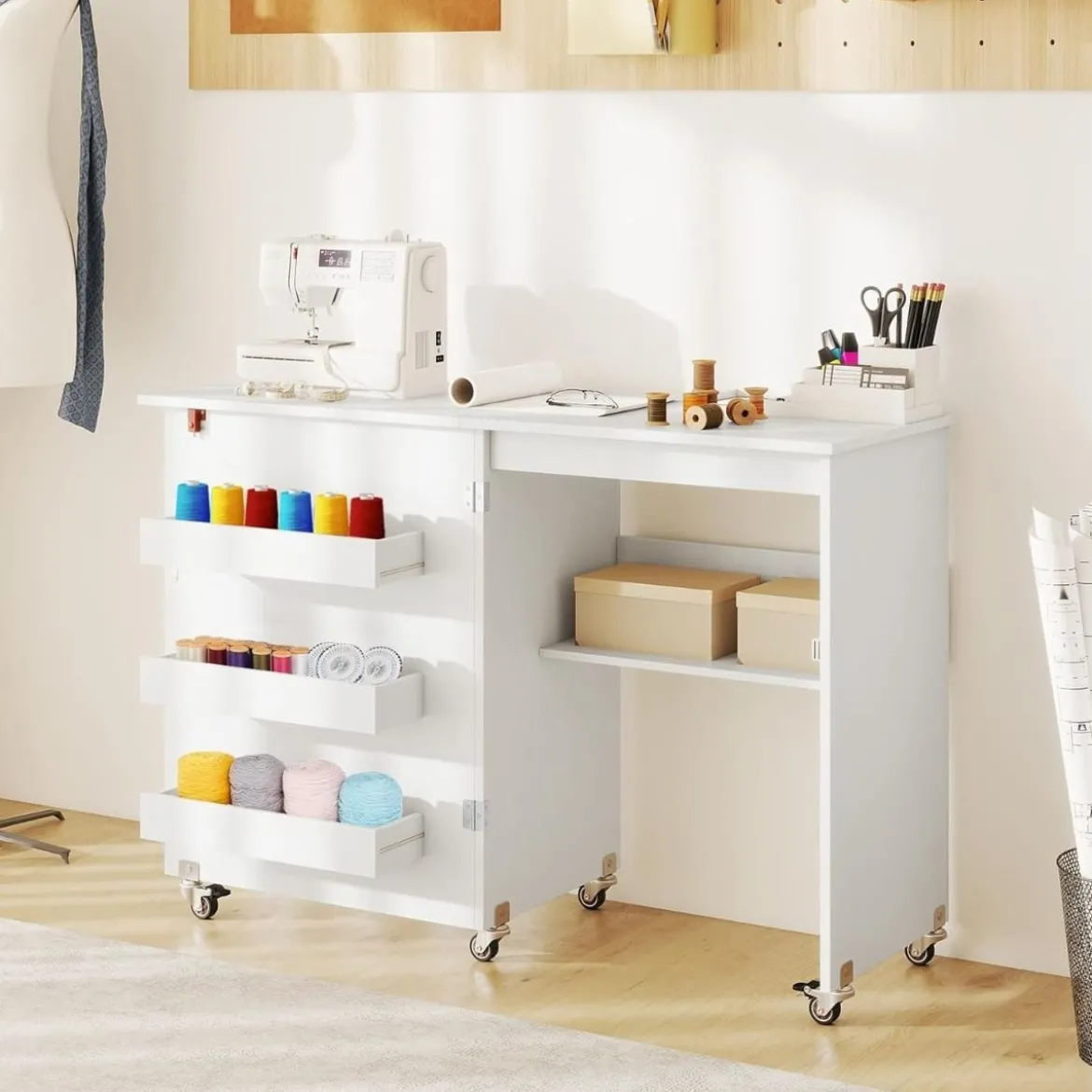 Faltbarer Nähtisch Rollende Bastelstation mit Ablagefach 3 versteckte Behälter Mobiler Nähtisch 118,5 x 40 x 79,5 cm Weiß