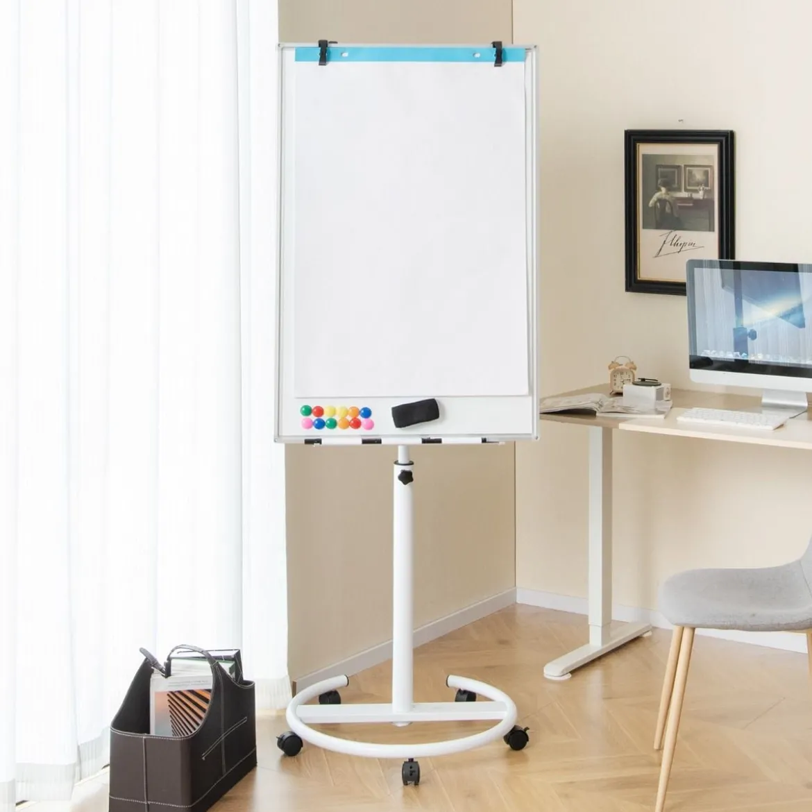 Flipchart Ständer auf Rollen mit Magneten & Markern Höhenverstellbares Whiteboard Weiß