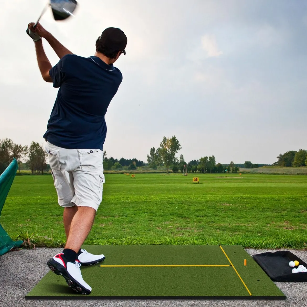 Golf Abschlagmatte 2 Gummi Tees und 2 Ausrichtungsstäbe 6 Abschlagpositionen 152 x 92 cm Dicke 20 mm