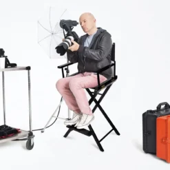 Hoher Regiestuhl Klappstuhl Make-up Chair Schminkstuhl Holz mit Seitentaschen