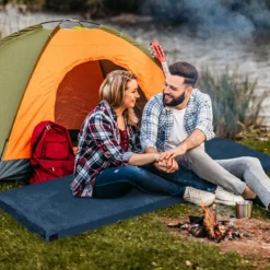 Isomatte Camping Campingmatratze aus Memory-Schaum leichte Schlafmatte mit Flanellbezug 183 x 62,5 x 6,5 cm