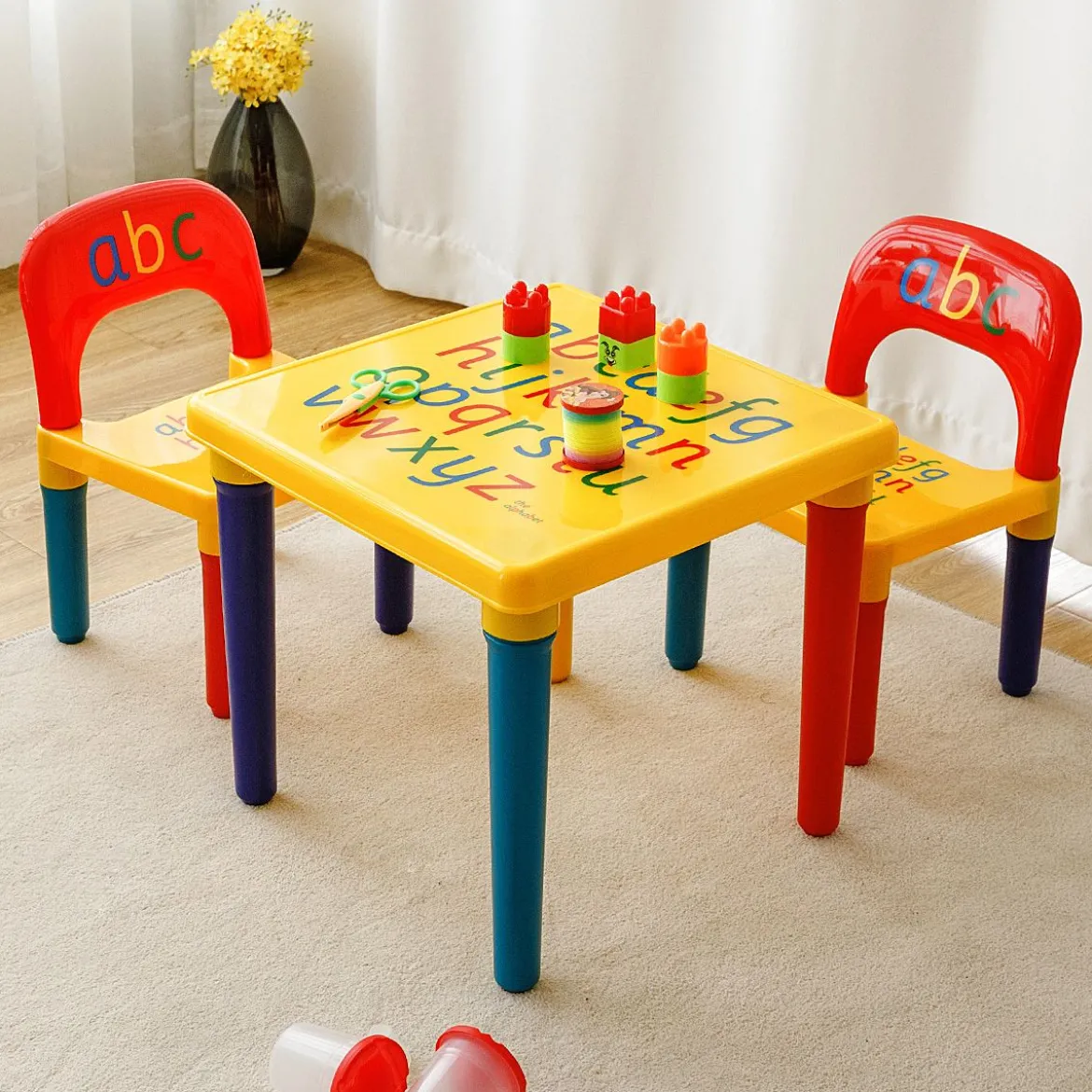 Kindermöbel 3 tlg. Kindersitzgruppe inkl.Kinderstuhl und Tisch Farbig