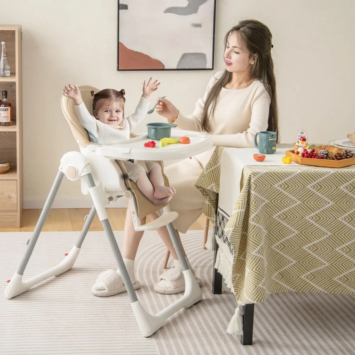 Klappbarer Babyhochstuhl mit Liegefunktion & Spielbügel & 4 Liegewinkeln & 7 Höhen Gelb