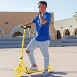 Klappbarer Scooter mit 100kg Tragkraft & 2 LED Räder Höhenverstellbarer Roller Tretroller