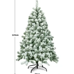 Künstlicher schneebedeckter Weihnachtsbaum mit Metallständer und PVC Nadeln 135 cm