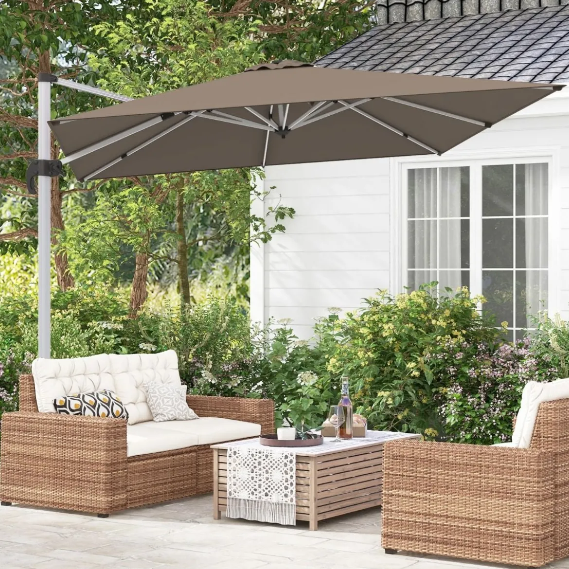 Marktschirm mit Kurbel & 360° Drehung für Garten und Poolbereiche 300 x 300 cm Braun