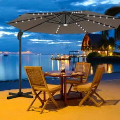 Ø300 m Terrassenschirm mit Solarleuchten Outdoor-Schirm mit 360-Grad-Rotation Ampelschirm LED Sonnenschirm Braun