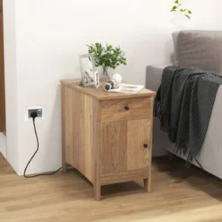 Nachttisch mit USB-Anschlüssen & Steckdosen & Zeitschriftenständer Beistelltisch Ablagetisch