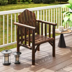 Outdoor-Holz-Armlehnsessel Holz-Patio-Essstuhl mit Armlehnen und geneigter hoher Rückenlehne Braun