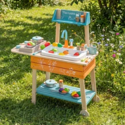 Outdoor Kinderküche Set mit Abnehmbarem Waschbecken & Regalen Holz Spielküche