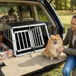 Reise-Hundebox Aluminium-Hundetransportbox mit abschließbarer Tür herausnehmbarer Trennwand Silber