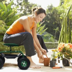 Rollsitz mit Rollen & Ausziehbarem Griff & Korb 360° Drehbare Gartenwagen Gartensitz Gartenrollsitz