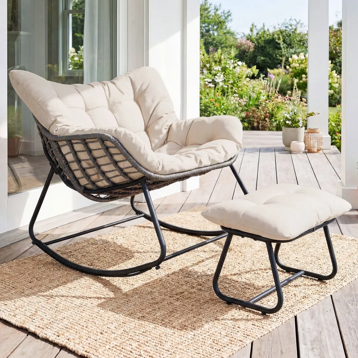 Schaukelstuhl mit Hocker Schaukelsessel mit PE-Rattan & Metallrahmen ergonomischer Relaxsessel