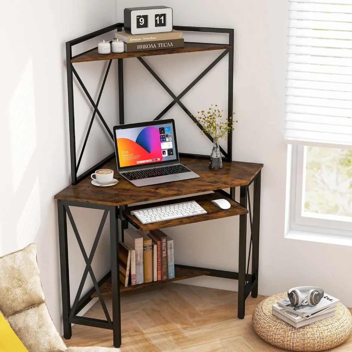 Schreibtisch mit Ladestation Eck Computertisch mit Tastaturablage & 2 Ablagen 113 x 75 x 145 cm Rustikales Braun + Schwarz