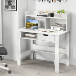 Schreibtisch mit Steckdosen Kleiner Computertisch mit Aufsatz 95 x 56 x 109,5 cm Weiß/Schwarz