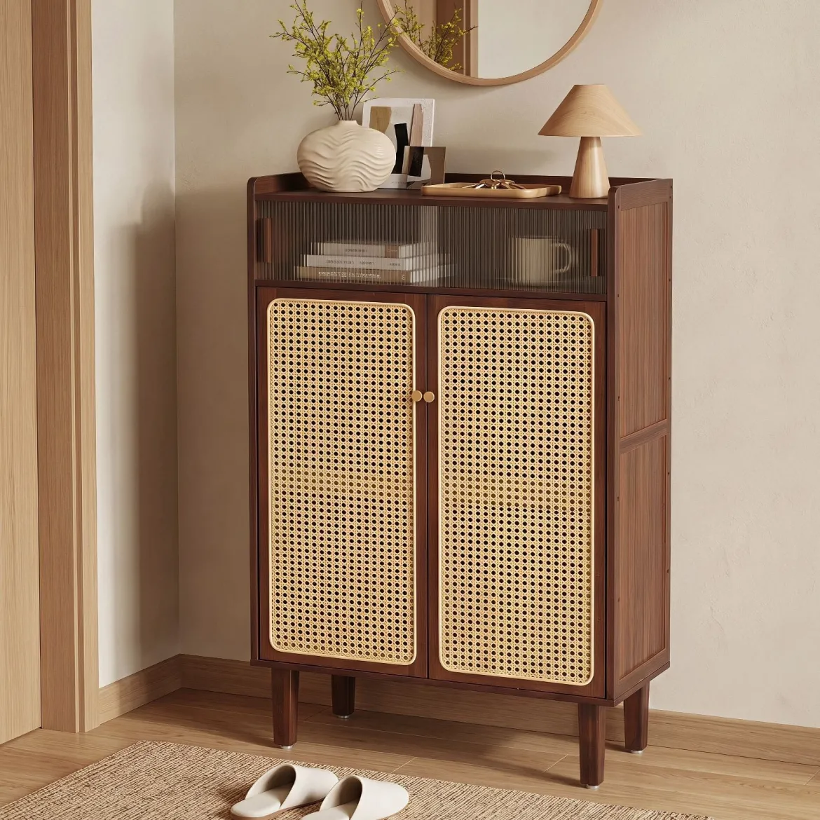 Schuhschrank Bambus mit 2 Rattantüren Rutschfesten Füßen & 6 Ebenen 67 x 33 x 107 cm Braun