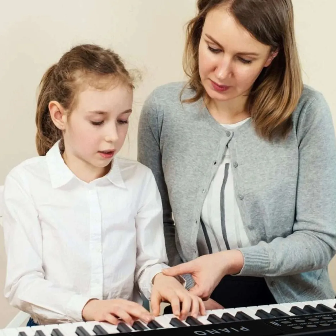 88 Tasten Piano Keyboard mit 1000 Rhythmen 1000 Tönen Klappbares Digitalpiano Klavier