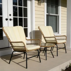 3-teiliges Bistro-Set PE-Rattan Gartenmöbel Set mit Polstern Sitzgruppe mit 2 Stühle & temperiertem Glastisch Beige