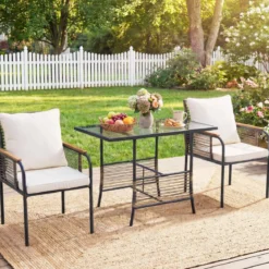 3-teiliges Garten-Lounge-Set aus Rattan platzsparendes Outdoor-Ess-Set mit Kissen rechteckiger Gartentisch Weiß