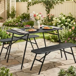 3-teiliges Gartenmöbel Set aus Metall Balkonmöbel mit Tisch & 2 Sitzbänke Belastbar bis 150 kg