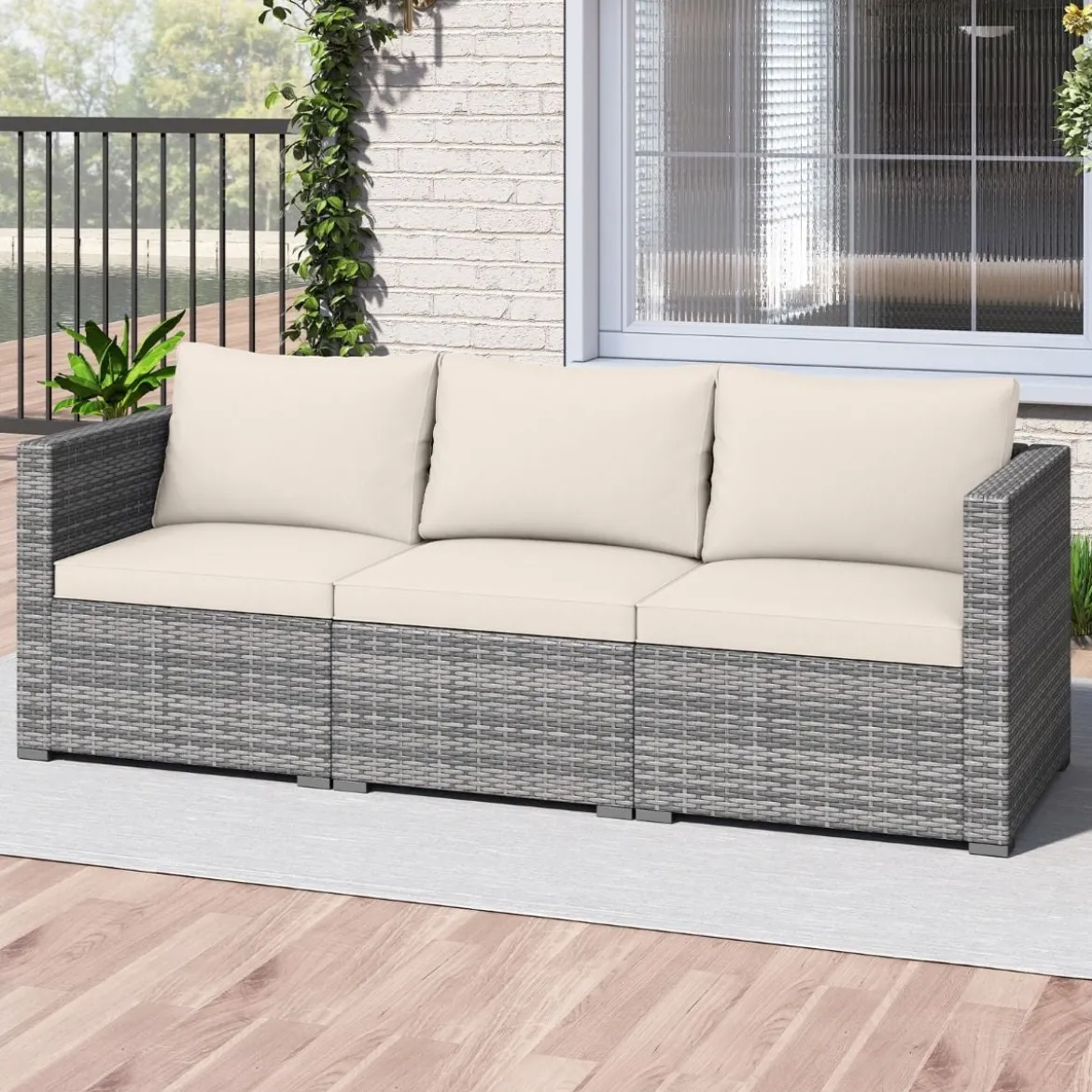 3-teiliges Gartensofa Set Lounge Sofa 3 Sitzer aus PE Rattan Modulares Sofa mit weichen Kissen Weiß