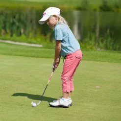 4-teiliges Kinder Golfschläger Set mit Golftasche & Regenhaube für Kinder von 5-7 Jahren Rosa