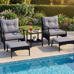 5-teiliges Terrassenmöbel-Set aus Korbgeflecht Outdoor-Rattanstühle mit Ottomanen Grau