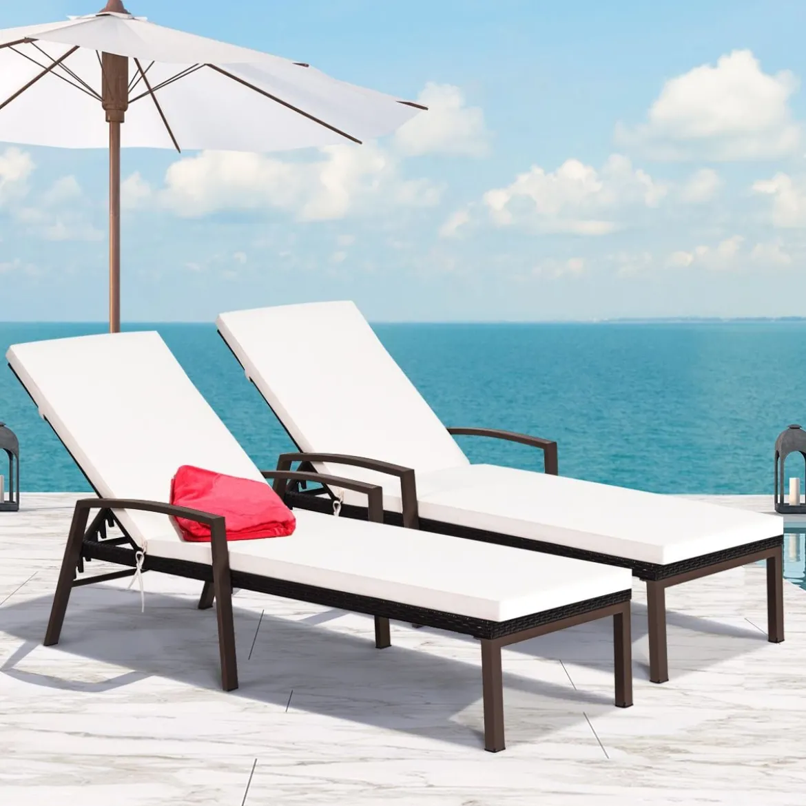 Terrassen-Rattanliege Outdoor-Liege mit Kissen und Armlehne mit verstellbarer Rückenlehne Weiß + Braun