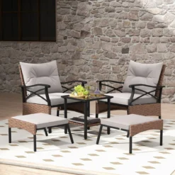 5tlg. Gartenmöbel Set aus PE-Polyrattan inkl. Hocker & Tisch & 2 Stühle mit Kissen Balkonset